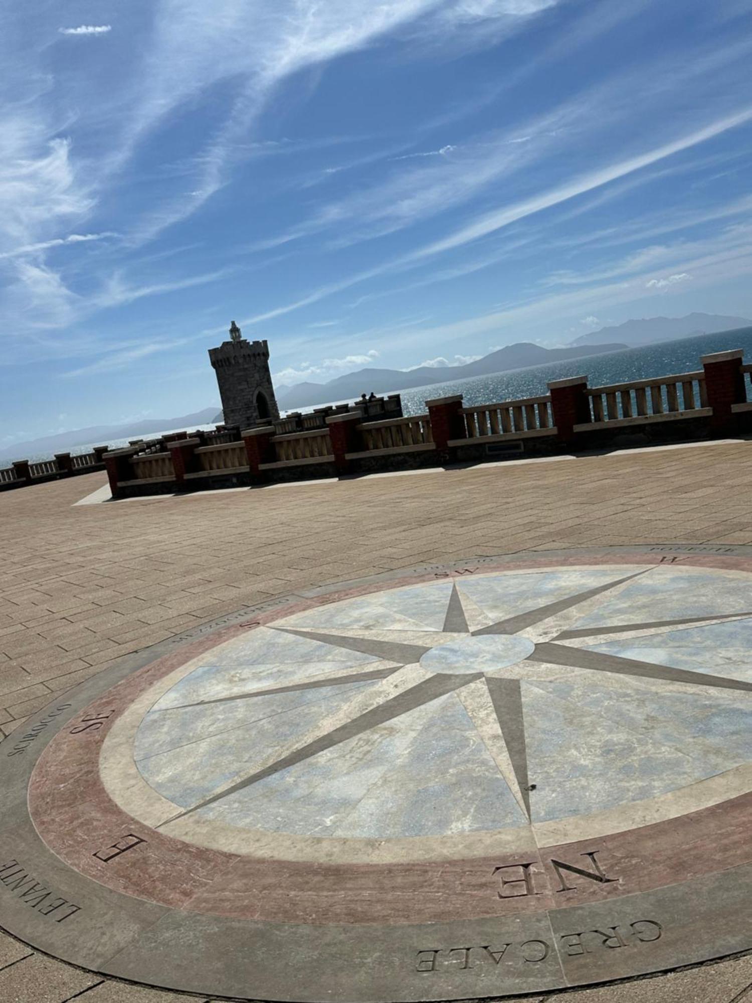 Appartamenti Tra Cielo E Mare 皮昂比诺 外观 照片